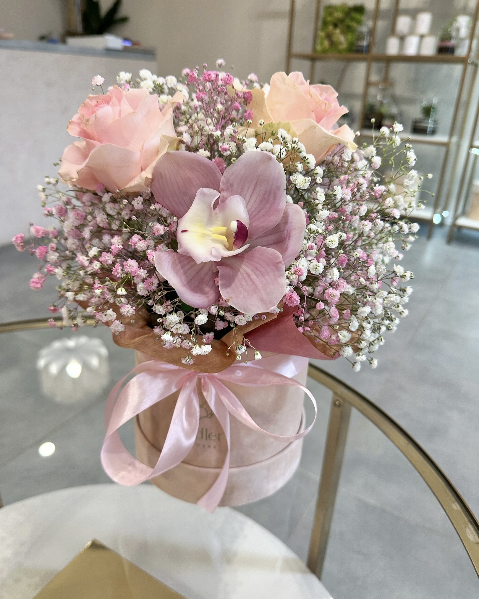 Flowerbox Gipsówka / Róże / Orchidea